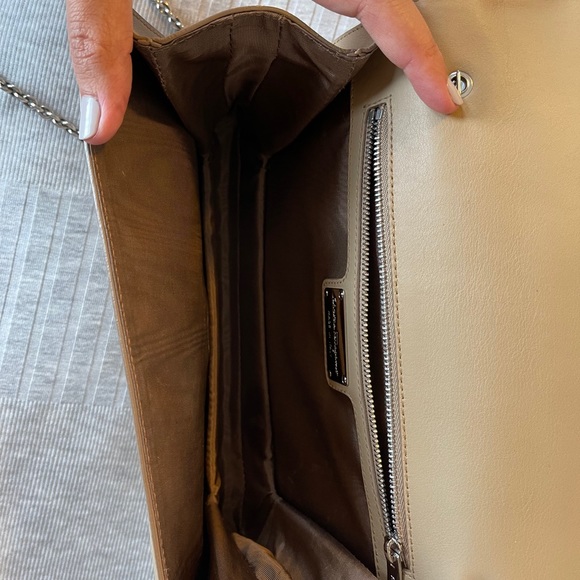 Salvatore Ferragamo Ginny Bag - Picture 3 of 14